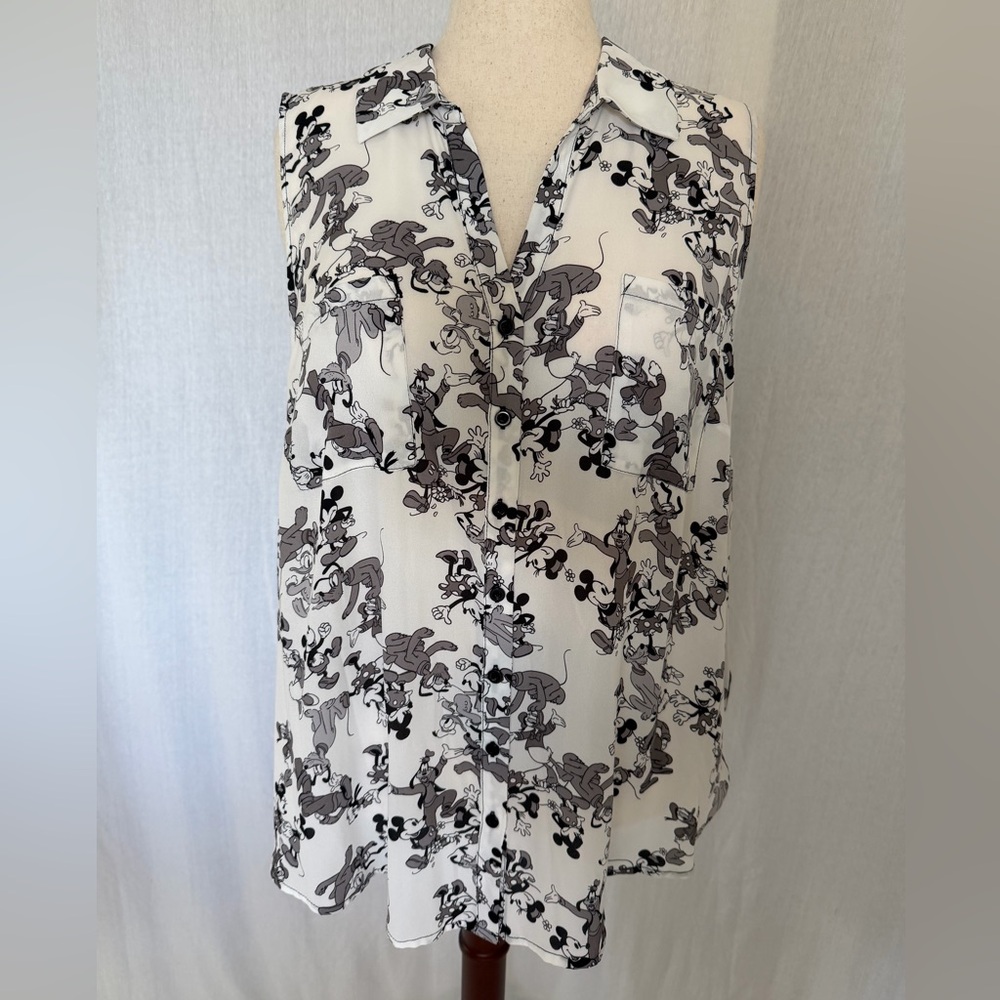 Disney Torrid Mickey and Friends Sleeveless Top - Torrid Size 3 (22-24 or 3X)